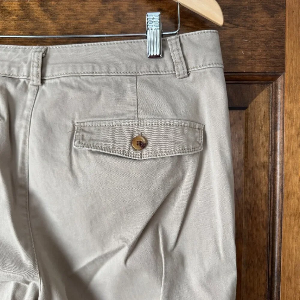 Dockers pants khaki